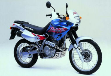 HONDA NX 650 DOMINATOR