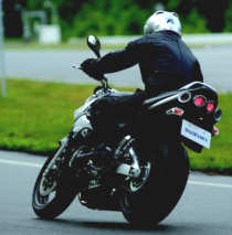 SUZUKI 600 GSR SUZUKI 600 GSR