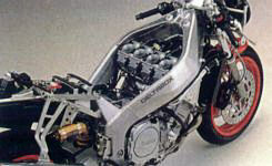  YAMAHA FZR 750 R - OW 01