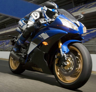 YAMAHA YZF-R6 600